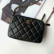 🎊不用15萬✨Chanel 黑色羊皮金球mini相機鏈包