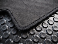 Extramat ยางปูพื้นลายกระดุม ชิ้นท้าย BMW i5 G60 2024-2025