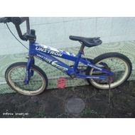 16 INCH BMX BIKE, OVERSIZE UNITRON BMX BIKE, CHILDREN'S BIKE, BOYS' BIKE