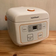 Nutrifresh small compact rice cooker 0.72L 細電飯煲