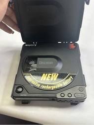 Sony Discman D-150 (D-15)罕見貼紙版 連原裝硬身保護盒 歷代銘機之一 功能一切正常