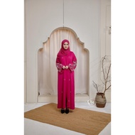 Huda Dubai Luxe Fuchsia Pink