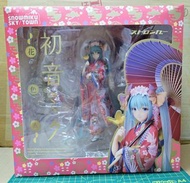 STRONGER SNOW MIKU SKY TOWN LIMITED EDITION MEIKO HANAIROGOROMO HATSUNE MIKU 1/8 PVC FIGURE SET 北海道 