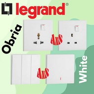 (NEW) OBRIA White 13A Switch Socket 1 2 3 4 Gang 1Way 2Way Universal Multistandard Socket Suis