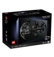 76252 LEGO Batcave - Shadow Box DC