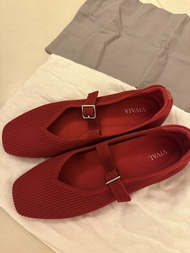 Vivaia  Red Flats