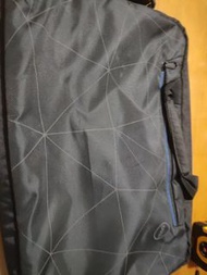 Dell 筆記型電腦包(可斜背、手提）