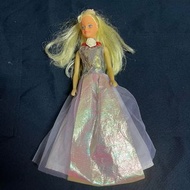 芭比娃娃 Barbie  整套 禮服 收藏   小朋友 學習 兒童 幼兒  教育 學齡前  認知 生活 絕版 古董 早期 玩具 幼兒 衣服 鞋子  扮家家酒   二手 斷捨離 出清 便宜賣