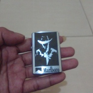 Zippo original official Marlboro