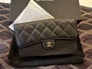 全新Chanel 黑色荔枝牛皮WOC / CF 手機包，Full Set 全齊🫶🏻性價比高👍🏻男女都啱用Classic Flap Clutch On Chain 🎁送禮自用首選not Hermes Lindy not evelyne not YSL not Chloe