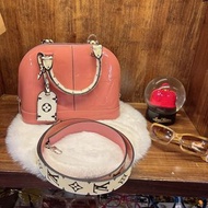 LV Alma BB 漆皮手袋 桃紅色
