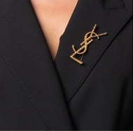 YSL Gold Logo Brooch全新正品金色胸針