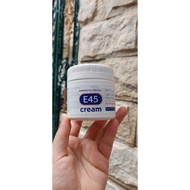 Moisturizer for dry skin, atopic dermatitis, eczema Dermatological E45 cream