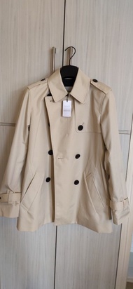 Coach 米色雙排扣風衣外套