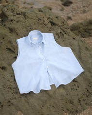 blue stripe linen button-down sleeveless shirt เชิ้ตผ้าลินินริ้วฟ้าปกกระดุมแขนกุด