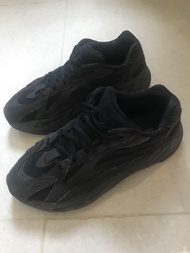 Adidas yeezy 700 vanta