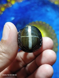 BATU MUSTIKA TAPAK JALAK SILIWANGI KEKEBALAN ANTI TEMBAK TERDESAK