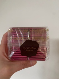 Godiva朱古力｜Ruby Chocolate Carré（30片）
