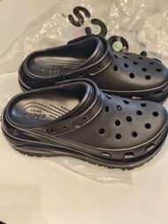 Crocs mega crush 黑色