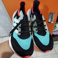 Adidas Ultraboost 21 Parley Primeblue running Original size US 10.5