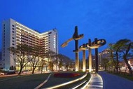 【永弘YOYO預約式訂房】台中全國大飯店~2024平日精緻雙人房含2客早餐，每晚$2768元起