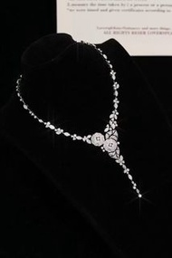 Chanel高級珠寶 山茶花 滿鑽項鍊