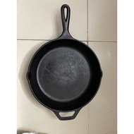 L8SK3 Lodge 26cm autologous non-stick American cast iron pan specializes in frying