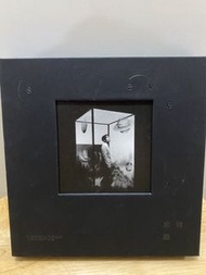 林家謙 seven 黑色