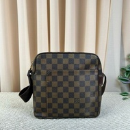 LV路易威登棕棋盤格豆腐包公文包 可單肩可斜挎 容量合適 商務休閒都合適