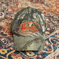 Geese rip camo hatVON
