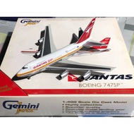 Geminijets1: 400 Australian Airlines B747SP Brisban 1982 VH-EAB Wing Needle Broken See Picture Expre