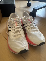 ASICS magic speed 3