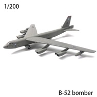 1: 200 B-52 Strategic Bomber Simulation Alloy Aircraft Model Finished Metal Model Ornament Display C