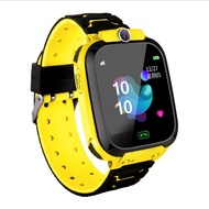 นาฬิกาเด็ก ( ภาษาไทย) สมาร์ทวอท์ชหน้าจอสัมผัส เด็กนาฬิกาข้อมือสมาร์ทโฟน 1.44 นิ้ว Q12 SOS นาฬิกาสมาร์ทวอชของเด็ก
