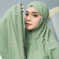Telekung Travel Light Weight Silk Laser Cut- Umrah Prayer Dress for Muslim| Delight