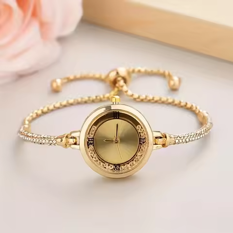 Fashion Female Wrist Watch Gold Bracelet Small Dial Elegant New Watch Beautiful Female Steel Bracele