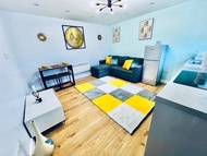 Luxury 1B Chalet wt free parking nr LTN Airport, L&D Hosp, Whipsnade Zoo, fast trains to Central Lon