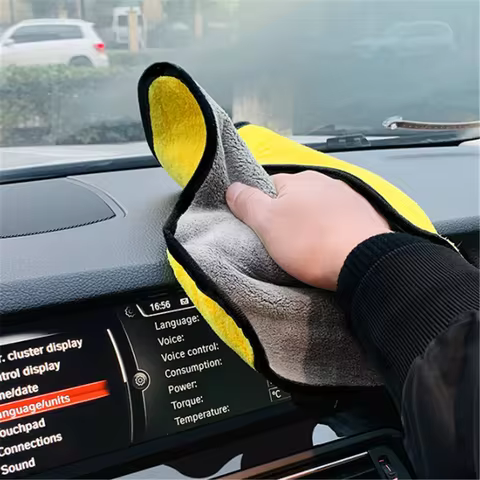 1pcs Car wash towel for Audi A3 A4 B6 B8 A6 C5 C6 80 B5 B7 A5 Q5 Q7 TT 8P 100 8L C7 8V A1 A3 Q3 A8 R