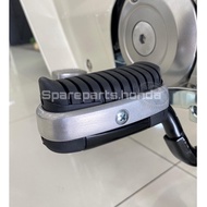 Front Footrest Honda C125 Left-Right Complete Set Genuine (Genuine Product)