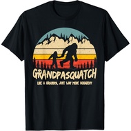 Grandpa Squatch Funny Bigfoot Sasquatch Fathers Day Gift T-Shirt