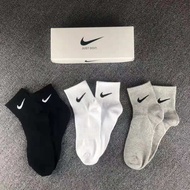 5 pair Boxed Socks socks summer thin section black and white men's and women's sports socks middle t