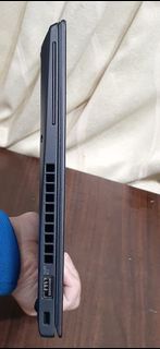 聯想 Lenovo X280 i7-8550U 16G/512GM.2SSD Win10 12.5吋超便攜超階商務筆記型電腦 功能觸控都正常使用 狀況: 現在有開機密碼 usb槽沒反應