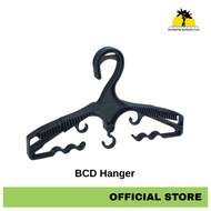 HG001 - Scuba Diving Hanger