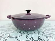 全新未拆封正品 LE creuset  葡萄紫 琺瑯鑄鐵媽咪鍋  22cm  （含盒子）