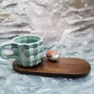 Starbucks catus mug with Hedgehog Wood Tray