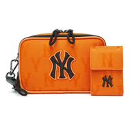 ☀️แท้ 💯%MLB NY NYLON JACQUARD MONOGRAM CROSSBODY BAGกระเป๋าสะพายข้างทรงสี่เหลี่ยมเเฟชั่น