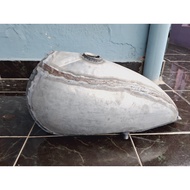 Old DT Enduro Motorcycle Tank DT 100 custom Trail Motorcycle Trill PNP Megapro Thunder Tiger Scorpio