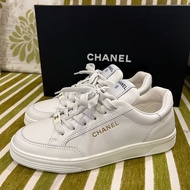 Chanel 燙金小白鞋 38.5