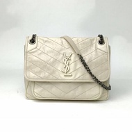 SAINT LAURENT Niki中號28白色牛皮白扣肩背包