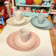 lace碟 le creuset